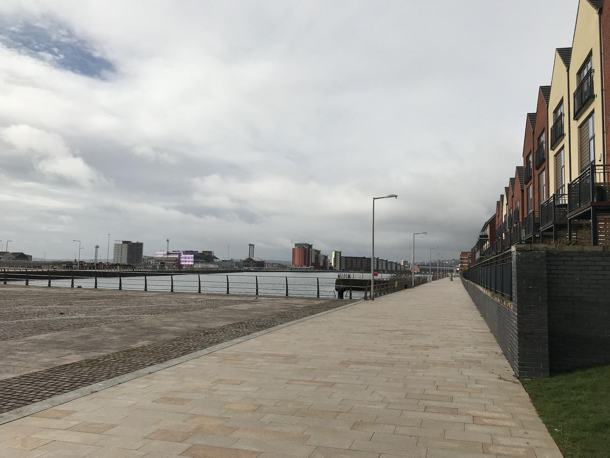 Just Stay Wales - Mariners Walk Свонсі Екстер'єр фото